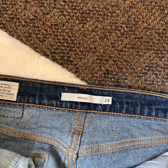 Levi’s jeans - Picture 2 of 3